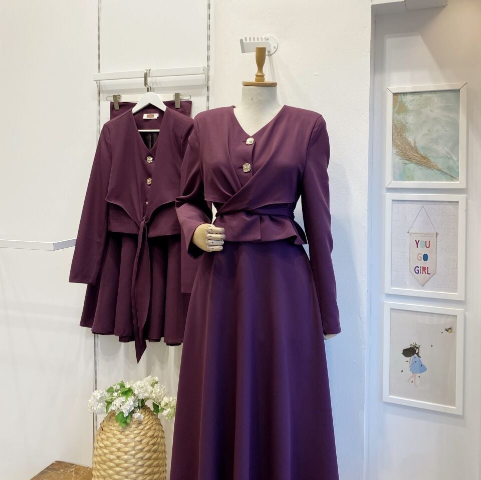 Mürdüm Gold Düğmeli Vatka Detaylı Crep Takım