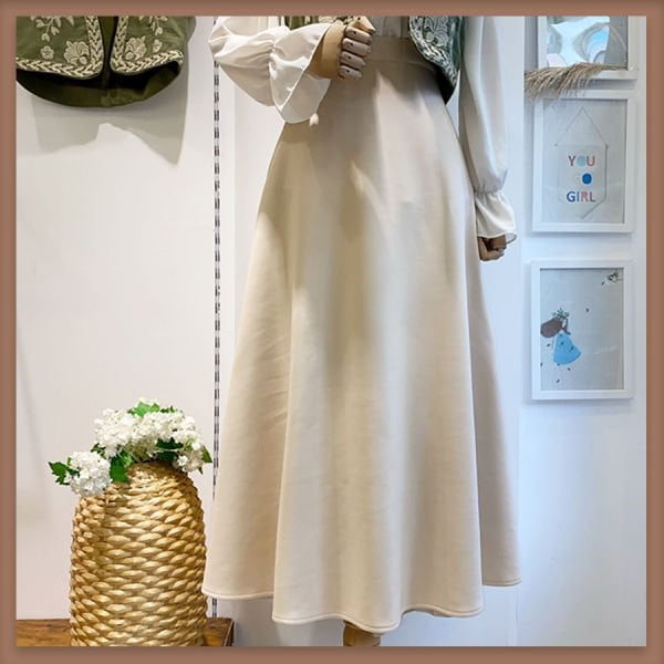 Krem scuba kumaş etek