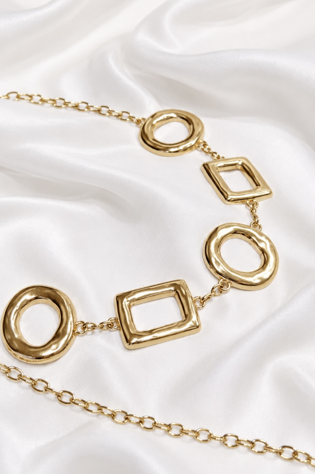 Luce Yuvarlak Tokalı Gold Zincir Kemer