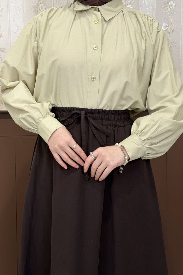 Su Yeşili Omzu Pileli Poplin Gömlek