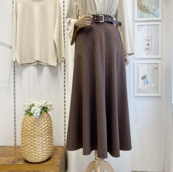 Kahverengi Deri Kemerli Kloş Etek