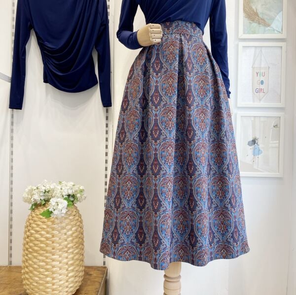 Lacivert Etnik Desenli Pileli Etek