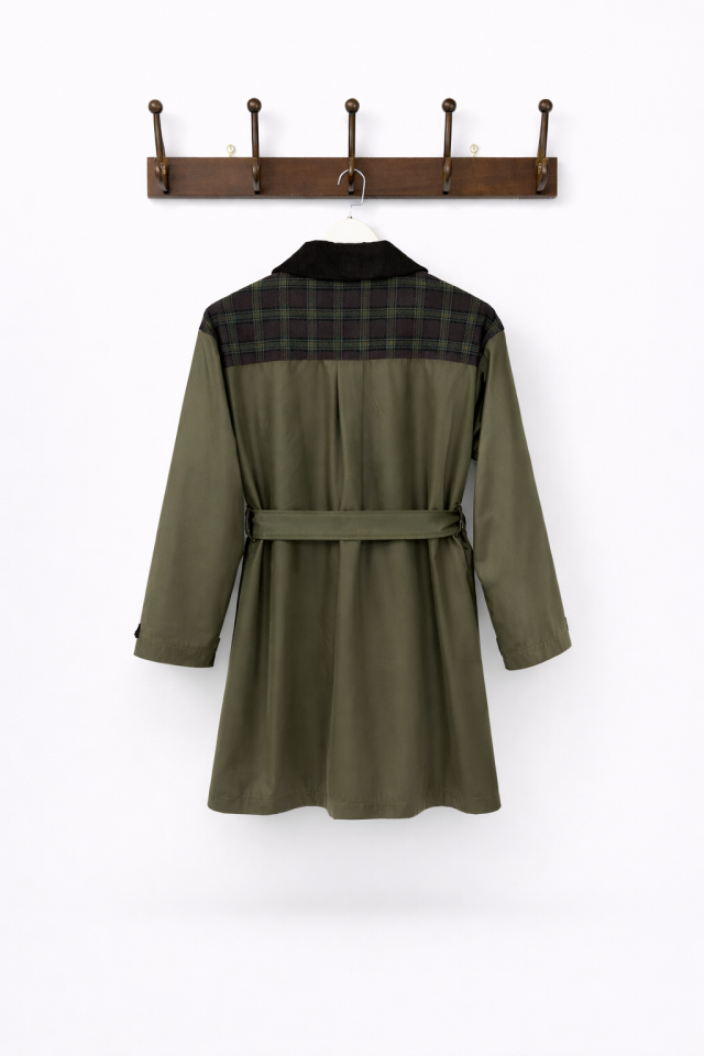 Haki Yeşili Kuşaklı Ekose Detaylı Carmine Ceket