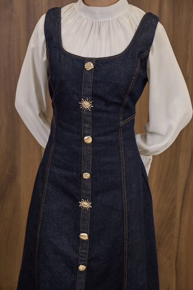 Gold Düğme Detaylı Kot Jile