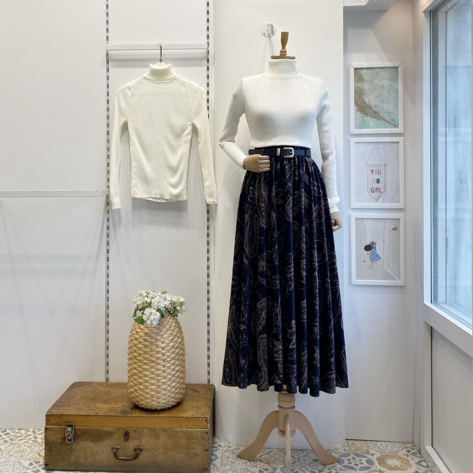 Lacivert Çiçek Desenli Kemerli Kadife Etek