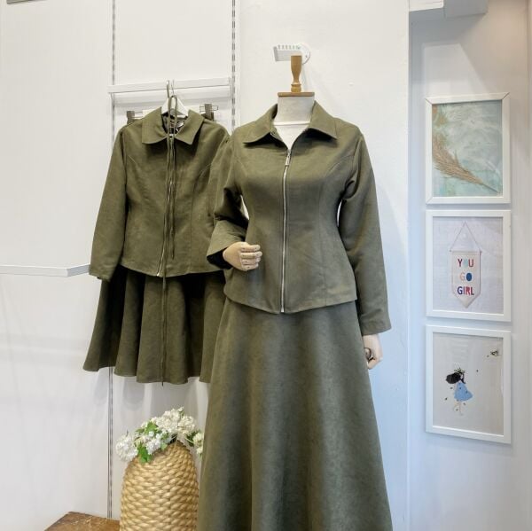 Haki Yeşili Fermuar Detaylı Nubuk Takım