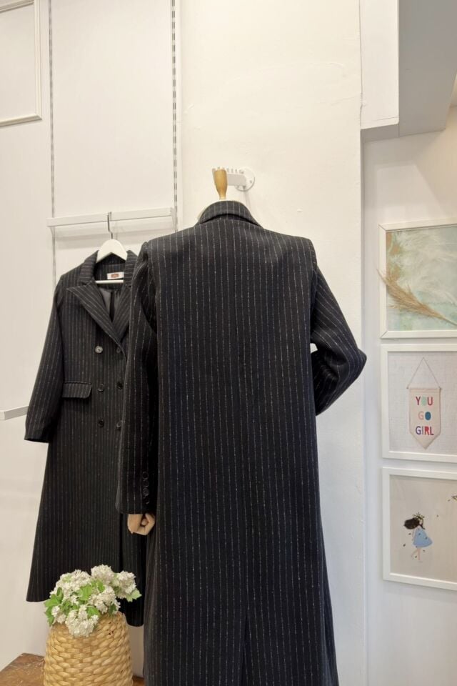 Siyah Çizgili Regent Kaşe Kaban