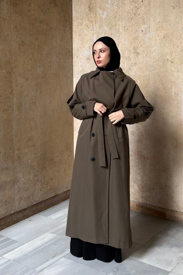 Haki Yeşili Pardesü Model Trençkot