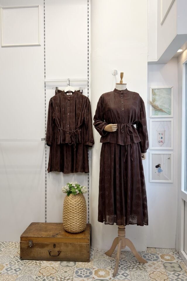 Kahverengi Lioren Etekli Takım