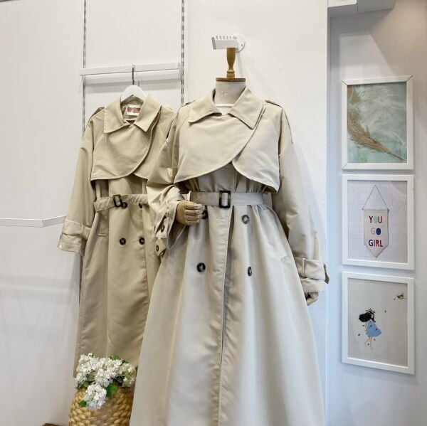 Krem Rüzgarlıklı Gloss Trençkot