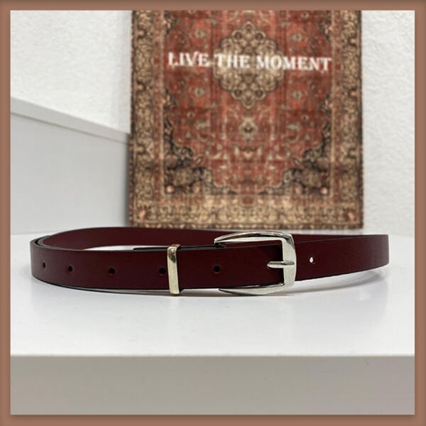 Bordo gümüş tokalı ince kemer