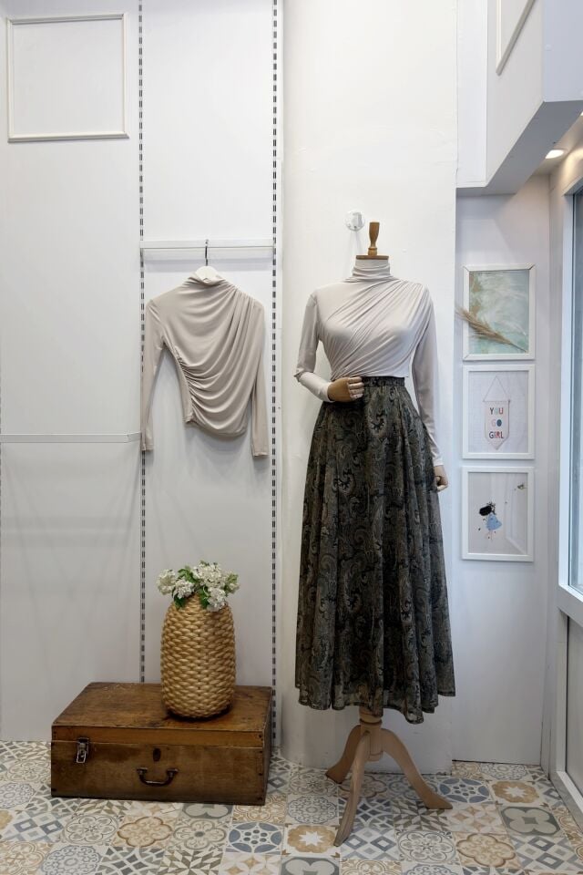 Beli Lastikli Yeşil Şal Desen Şifon Etek