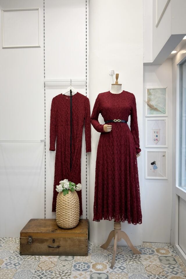 Bordo İnce Kemerli Dantel Elbise