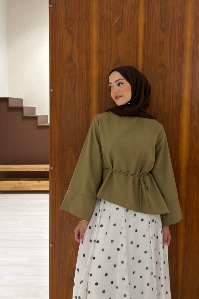 Yeşil Poplin İnce Kemerli Asimetrik Eliane Bluz