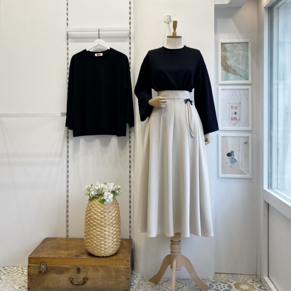 Krem Broşlu Scuba Etek