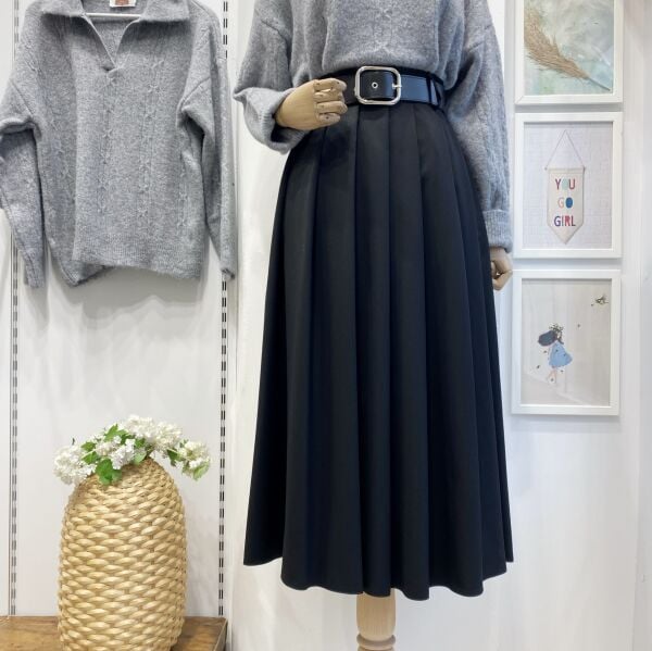 Deri Kemerli Siyah Lumiere Pileli Etek