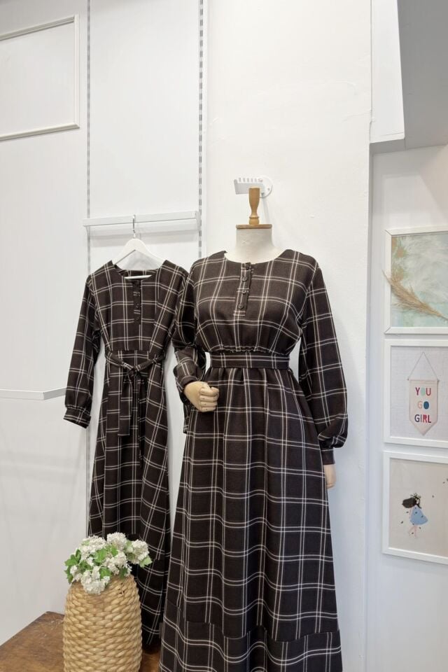 Kahverengi Ekose Desenli Verte Elbise