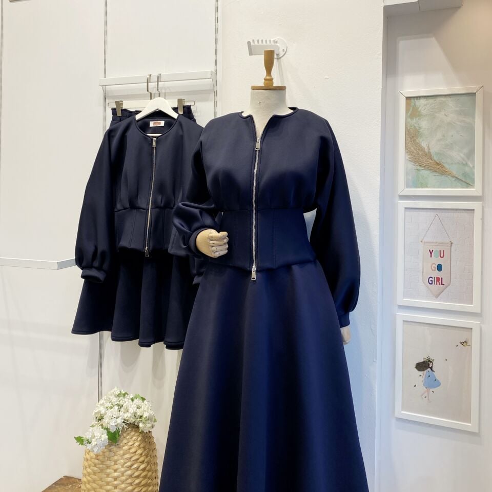 Korsaj Bel Detaylı Lacivert Takım