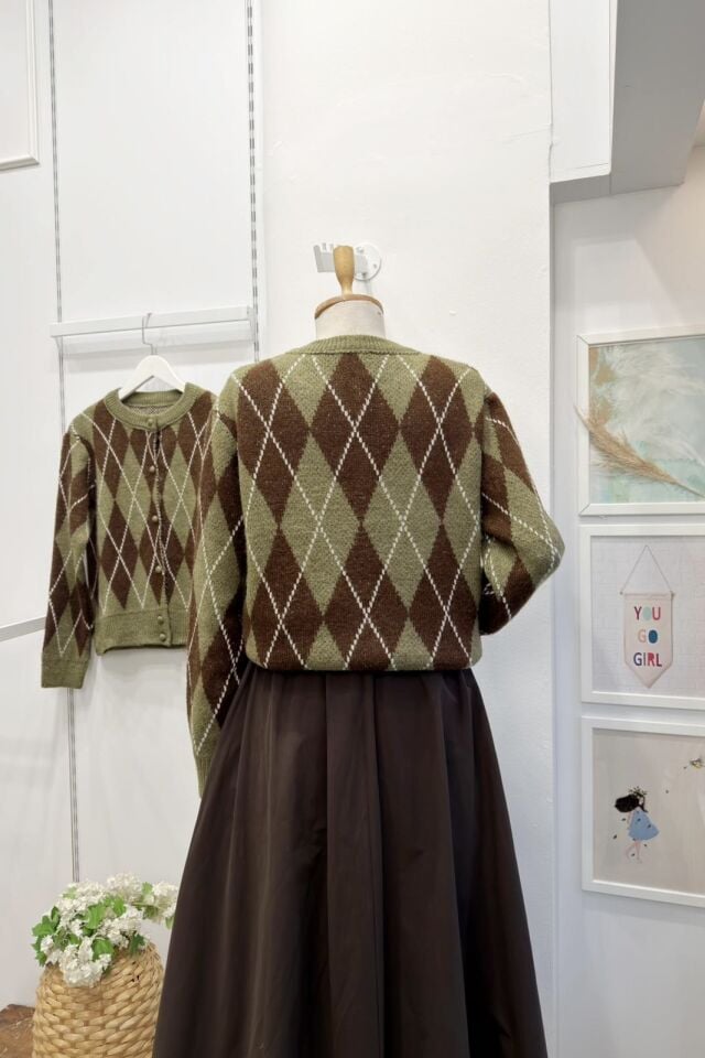 Haki Yeşili Baklava Desenli Yumuşak Dokulu Hırka