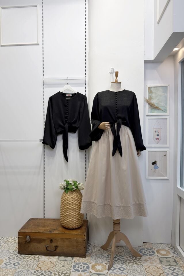 Siyah Lumira Saten Gömlek