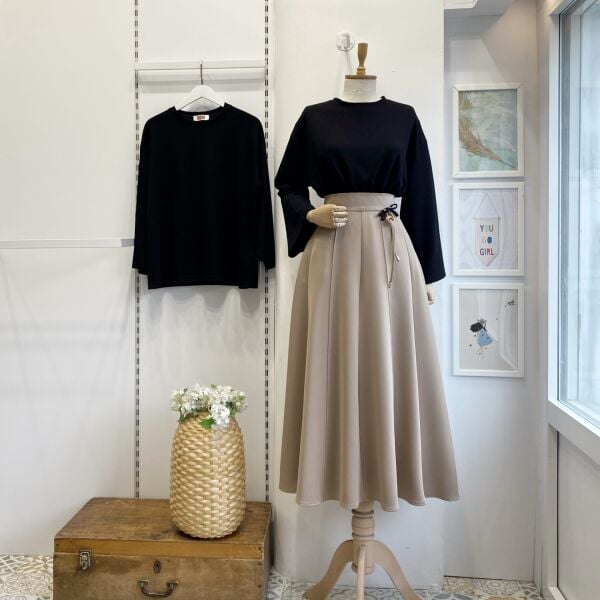 Vizon Broşlu Scuba Etek