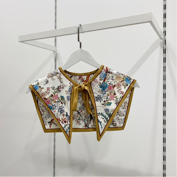 Bloom Desenli Muse Yaka