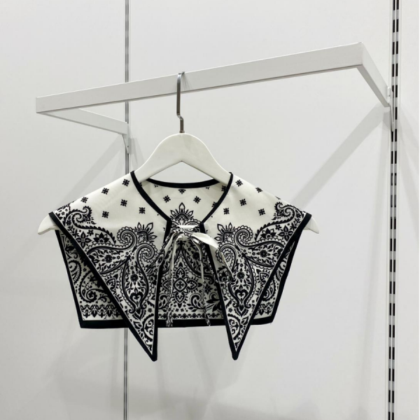 Siyah Glade Desenli Muse Yaka