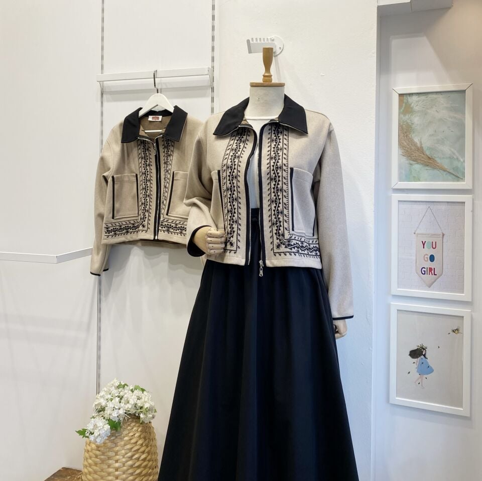 Vizon Nakışlı Kaşe Ceket