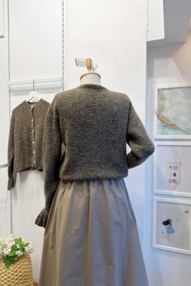 Taş Düğmeli Kahverengi Diamond Hırka