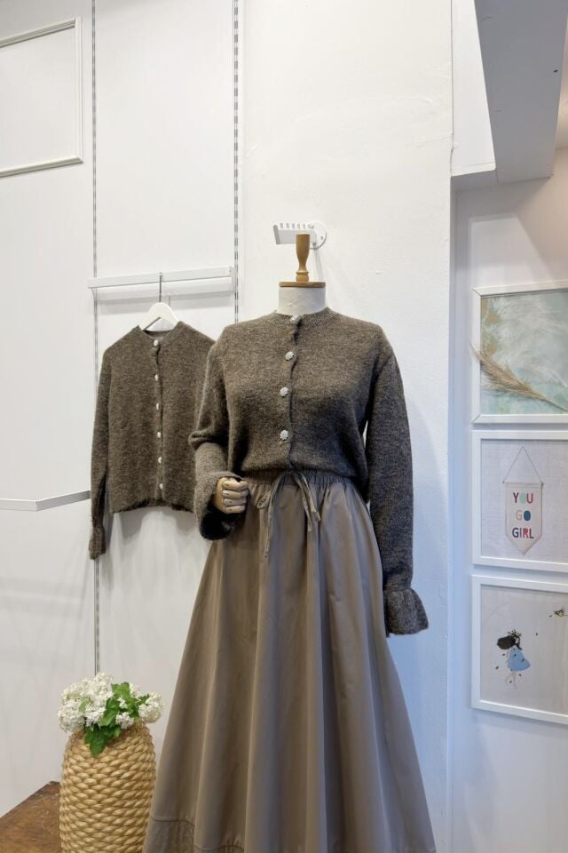 Taş Düğmeli Kahverengi Diamond Hırka