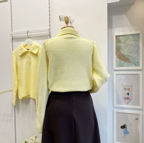 Düğme Detaylı Sarı Polo Yaka Kazak