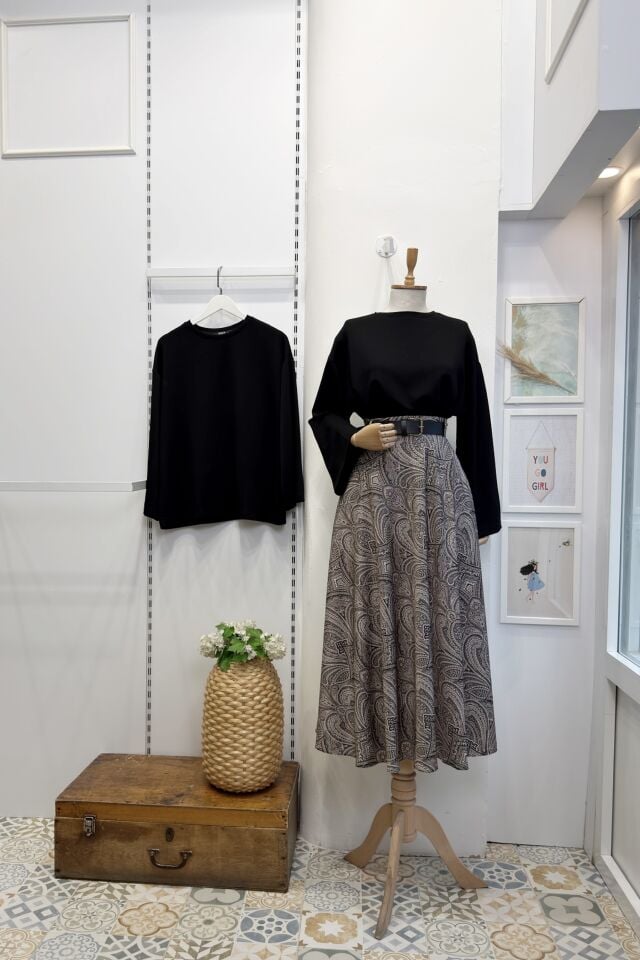 Siyah Desenli Caress Saten Etek