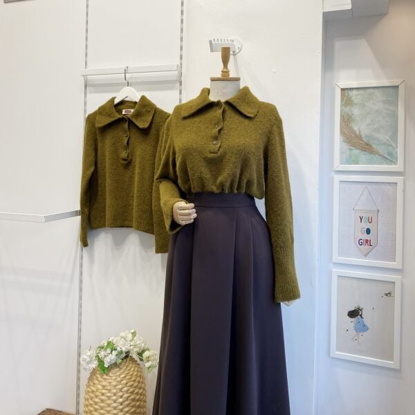 Düğme Detaylı Yağ Yeşili Polo Yaka Kazak