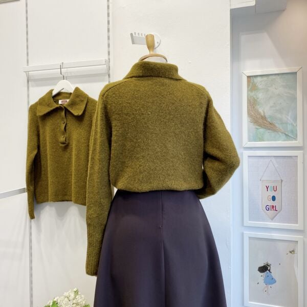 Düğme Detaylı Yağ Yeşili Polo Yaka Kazak