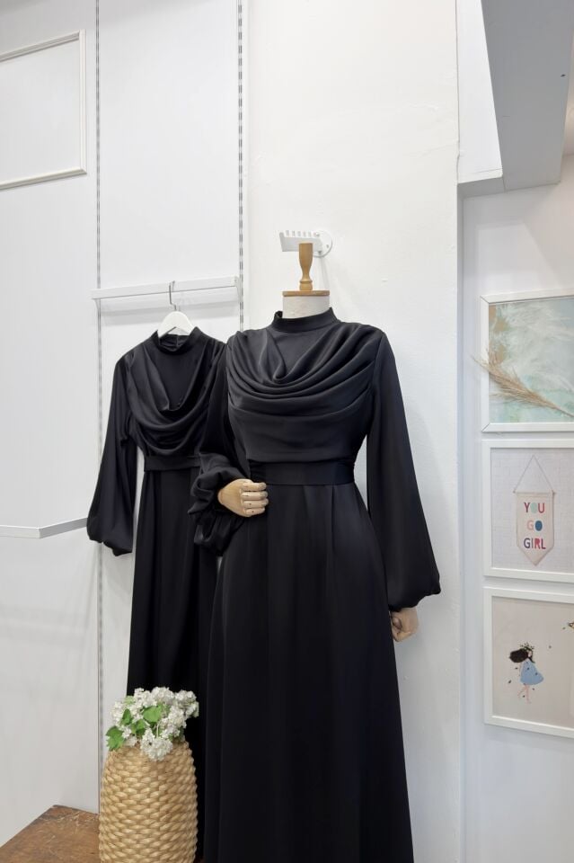 Siyah Drapeli Amaris Abiye