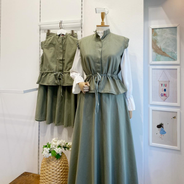 Çağla Yeşili Canopy Yelekli Gabardin Takım