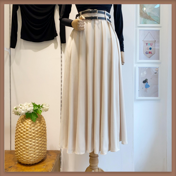 Krem İki Kemerli Pileli Safe Etek