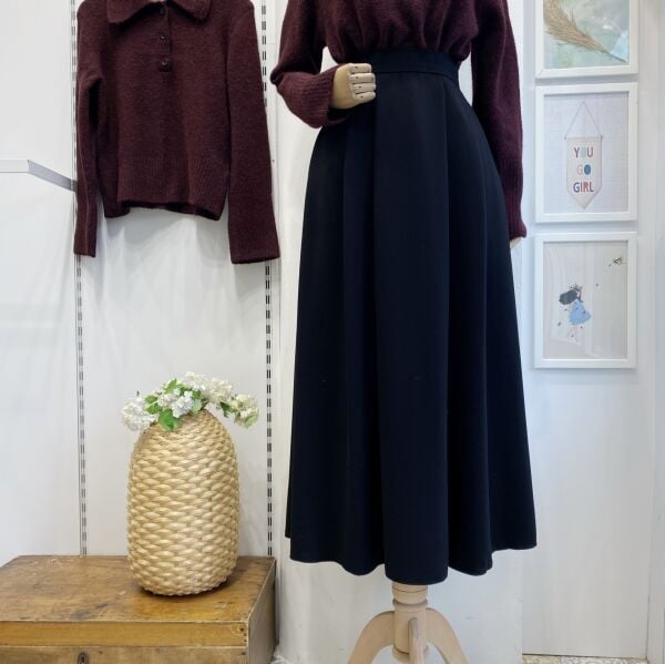 Siyah İki Pileli Crep Etek