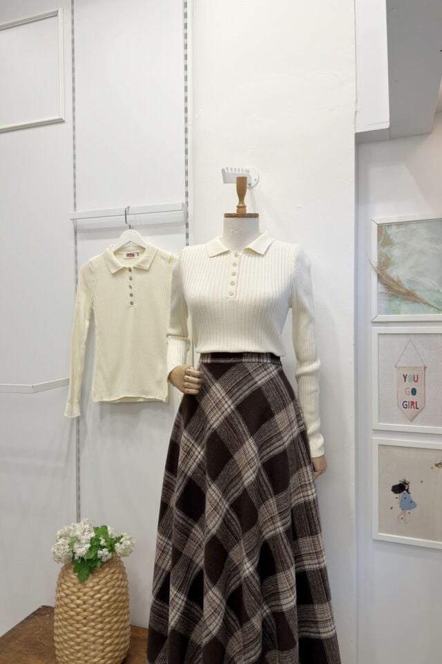 Ekru Düğme Detaylı Isabelle Triko Bluz