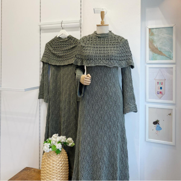 Haki Yeşili Ajurlu Dream Örme Triko Elbise