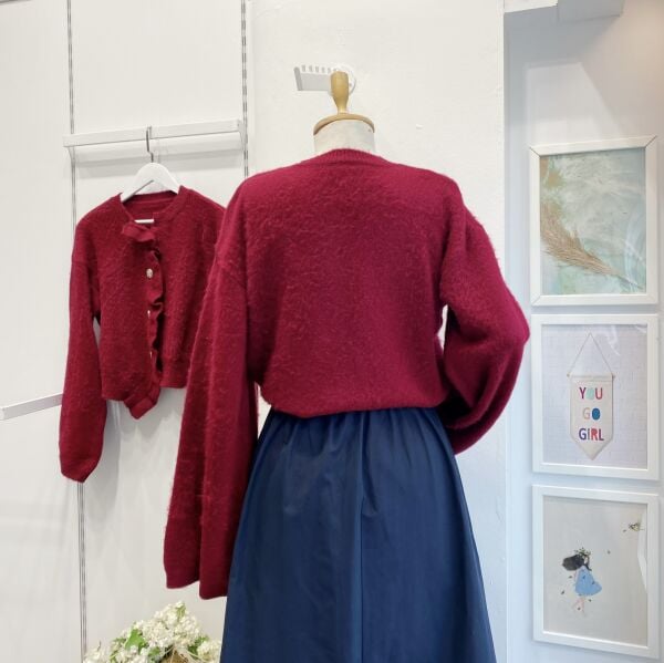 Kırmızı Silver Düğmeli Asimetrik Hırka