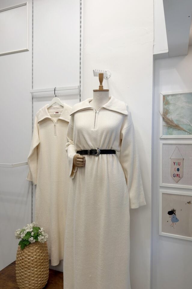 Ekru Fermuar Detaylı Yumuşak Dokulu Triko Elbise 44097