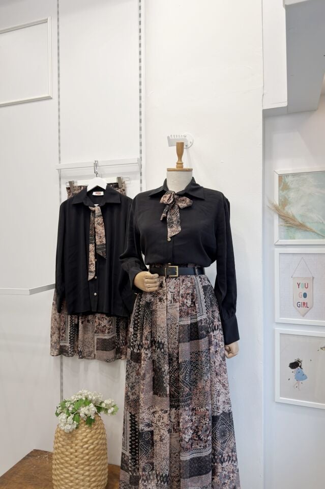 Siyah Desenli Şifon Etekli Chermine Takım