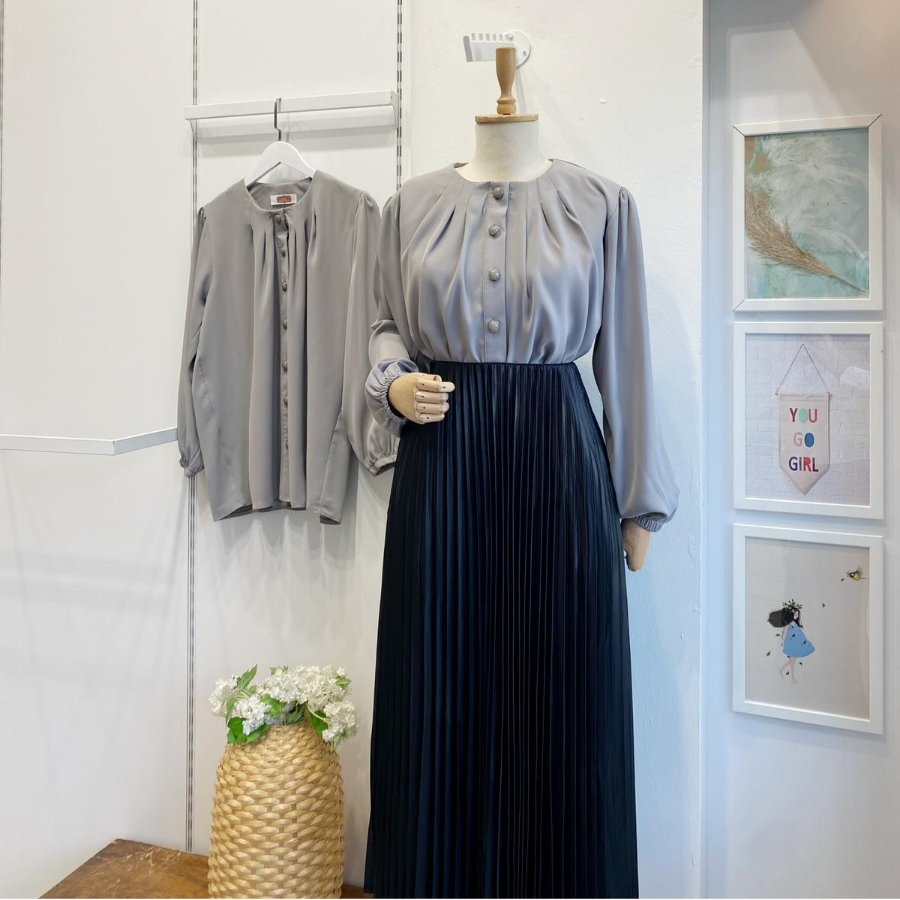 Omuzdan Pileli Gri Jesica Gömlek