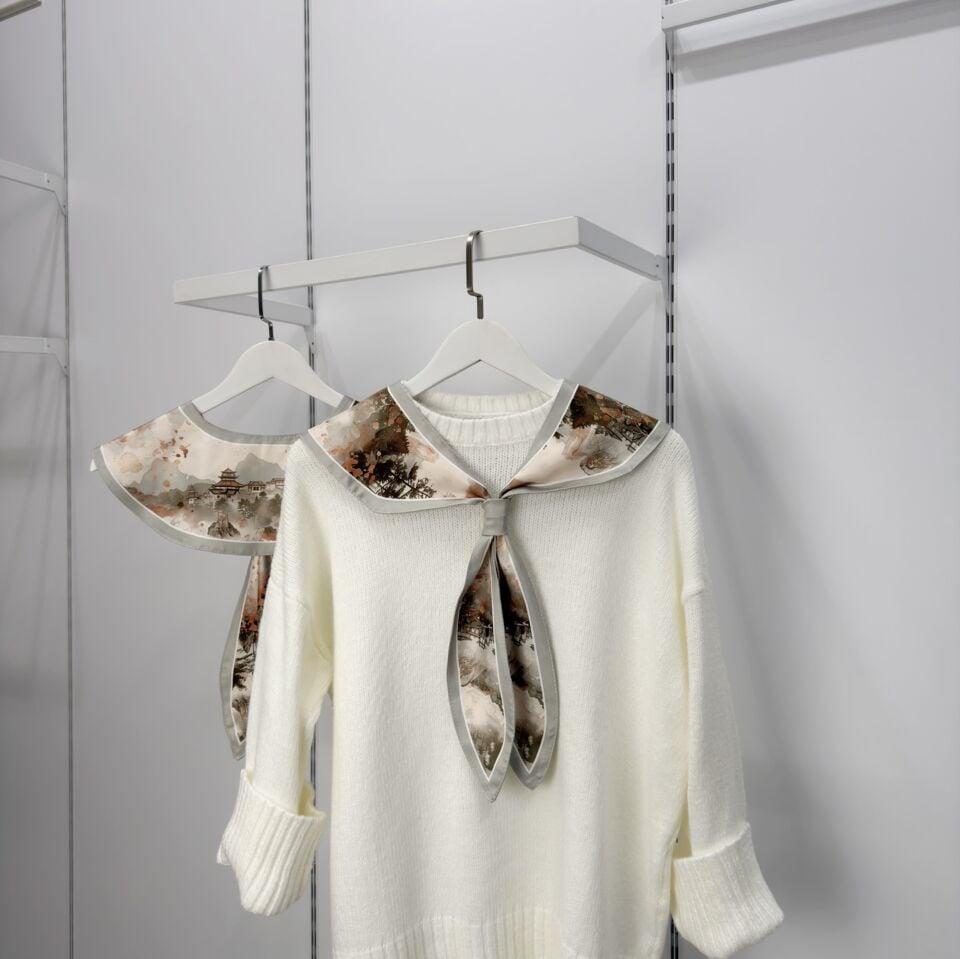 Kyone Desenli Luna Yaka