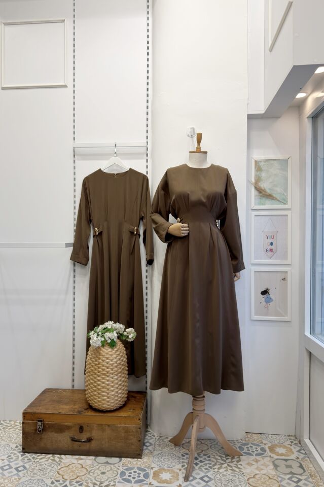 Koyu Vizon Modal Kumaş Frise Elbise