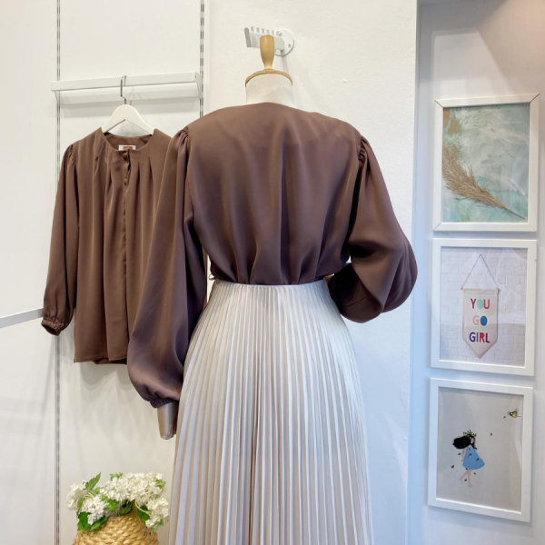 Omuzdan Pileli Kahverengi Jesica Gömlek