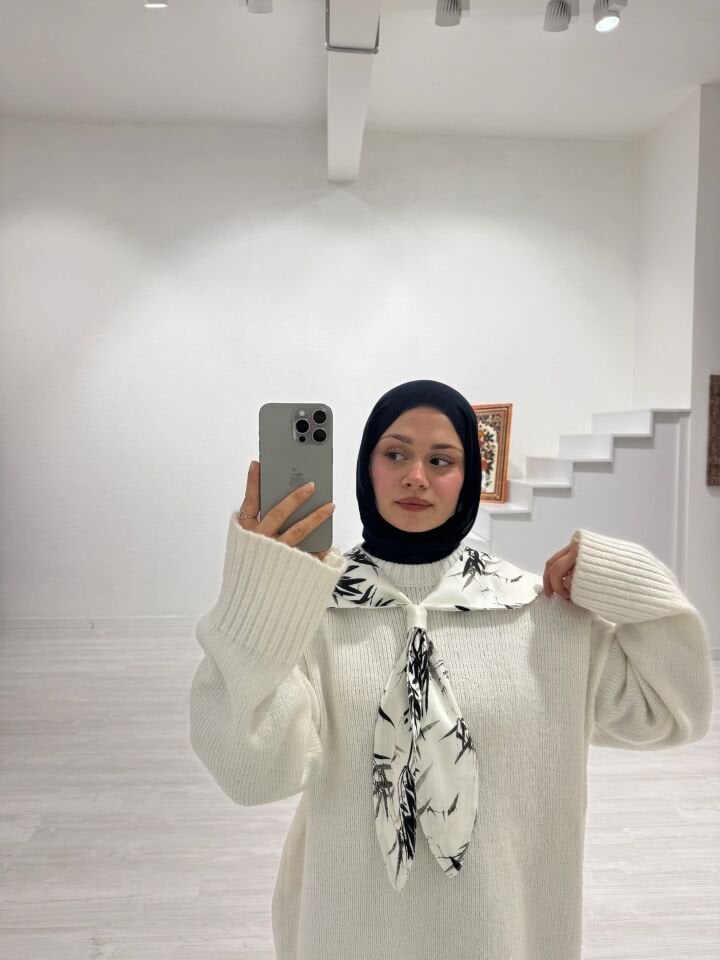 Flora Desenli Luna Yaka