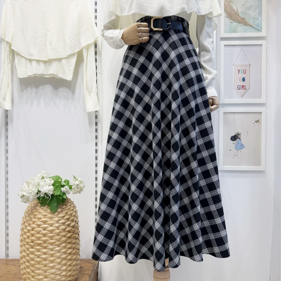 Siyah Ekose Desenli Filian Etek