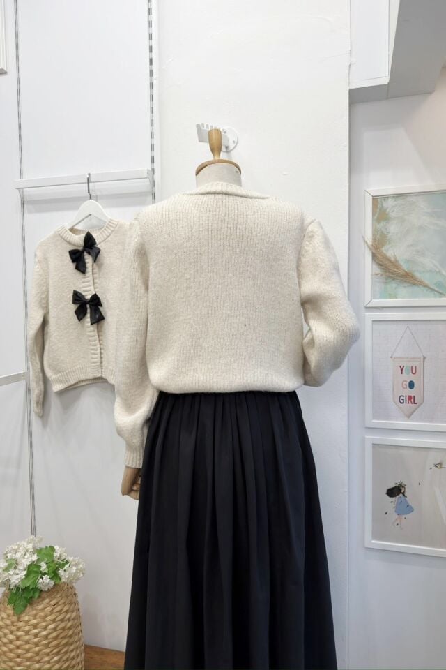 Krem Kurdele Detaylı Morwen Hırka